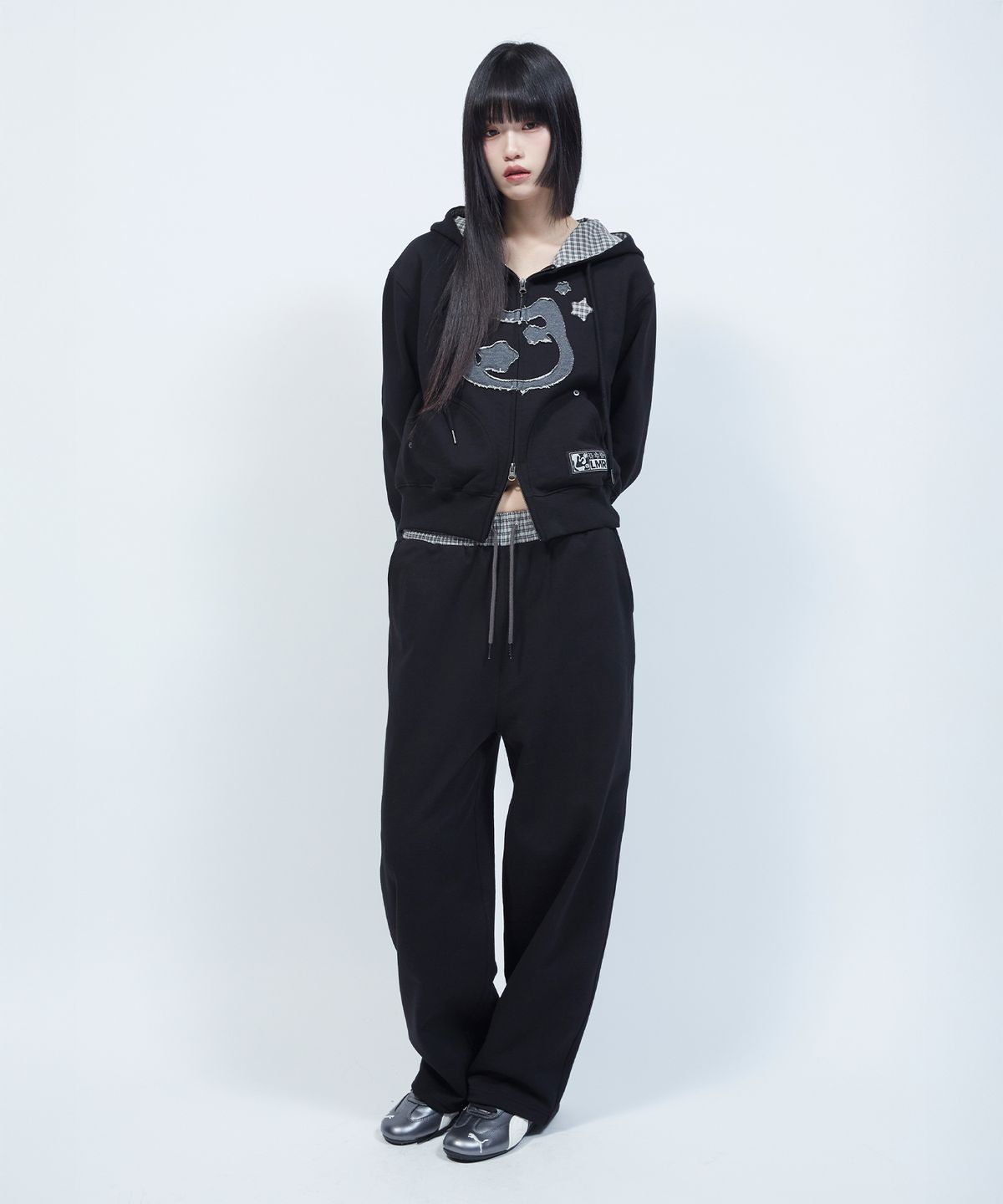 엘엠알(LMR) 캣 심볼 패치워크 크롭 후드 집업 BLACK