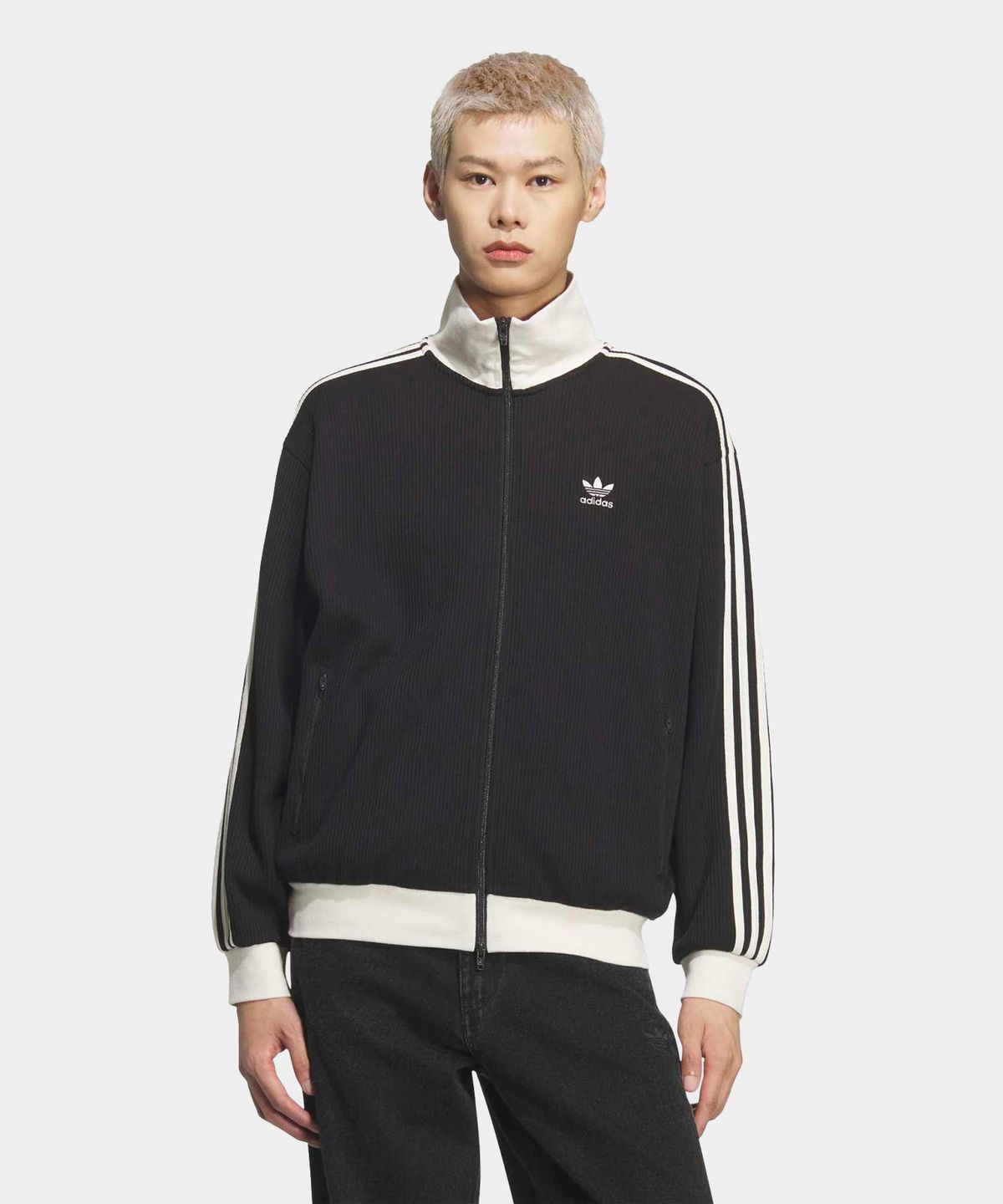 아디다스(ADIDAS) 와플 클래식 트랙탑 - 블랙 / KQ6863