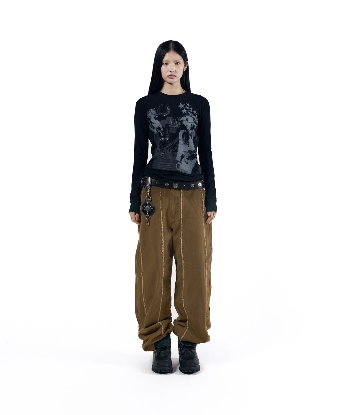 아캄(AAKAM) Knee Pin-Tuck Panel Cotton Pants (Brown)