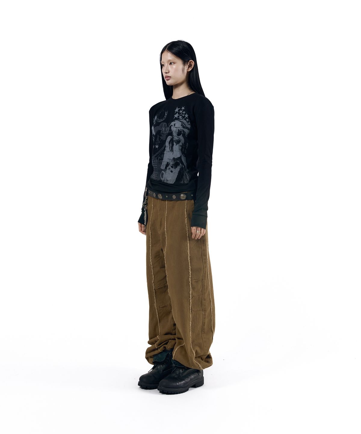 아캄(AAKAM) Knee Pin-Tuck Panel Cotton Pants (Brown)