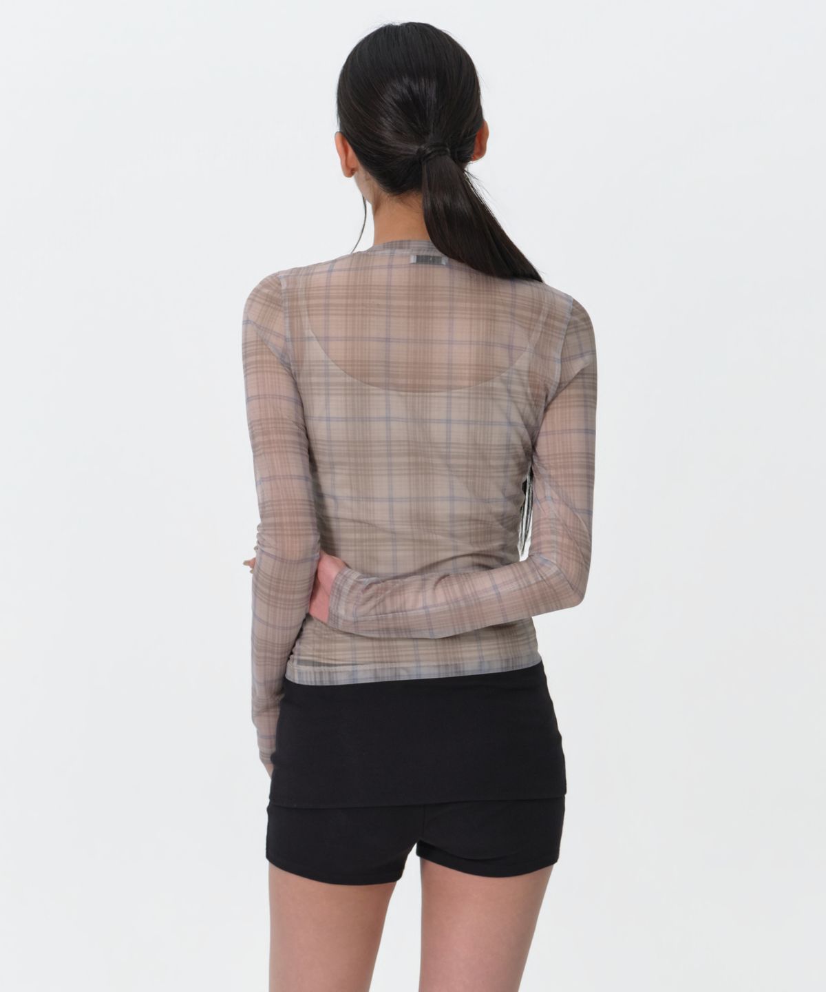 무신사 스탠다드 우먼(MUSINSA STANDARD WOMAN) 우먼즈 체크 시어 긴소매 티셔츠 [베이지]