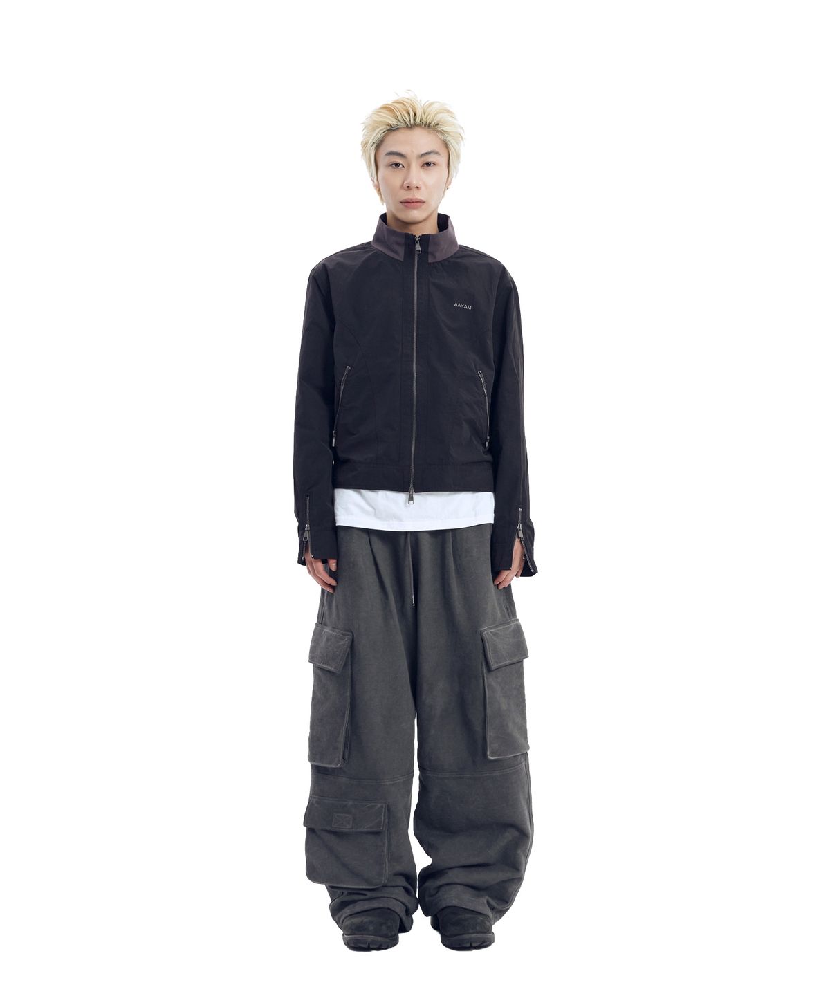 아캄(AAKAM) Multi Pocket Cargo Sweatpants (Dark Gray)