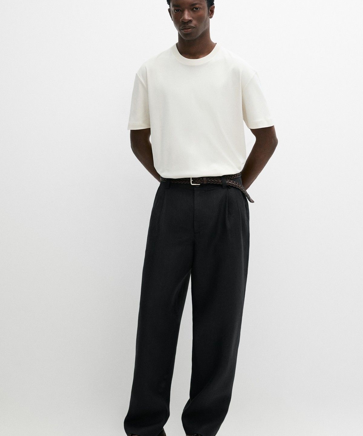 마시모두띠(MASSIMO DUTTI) 100% 코튼 반팔 티셔츠