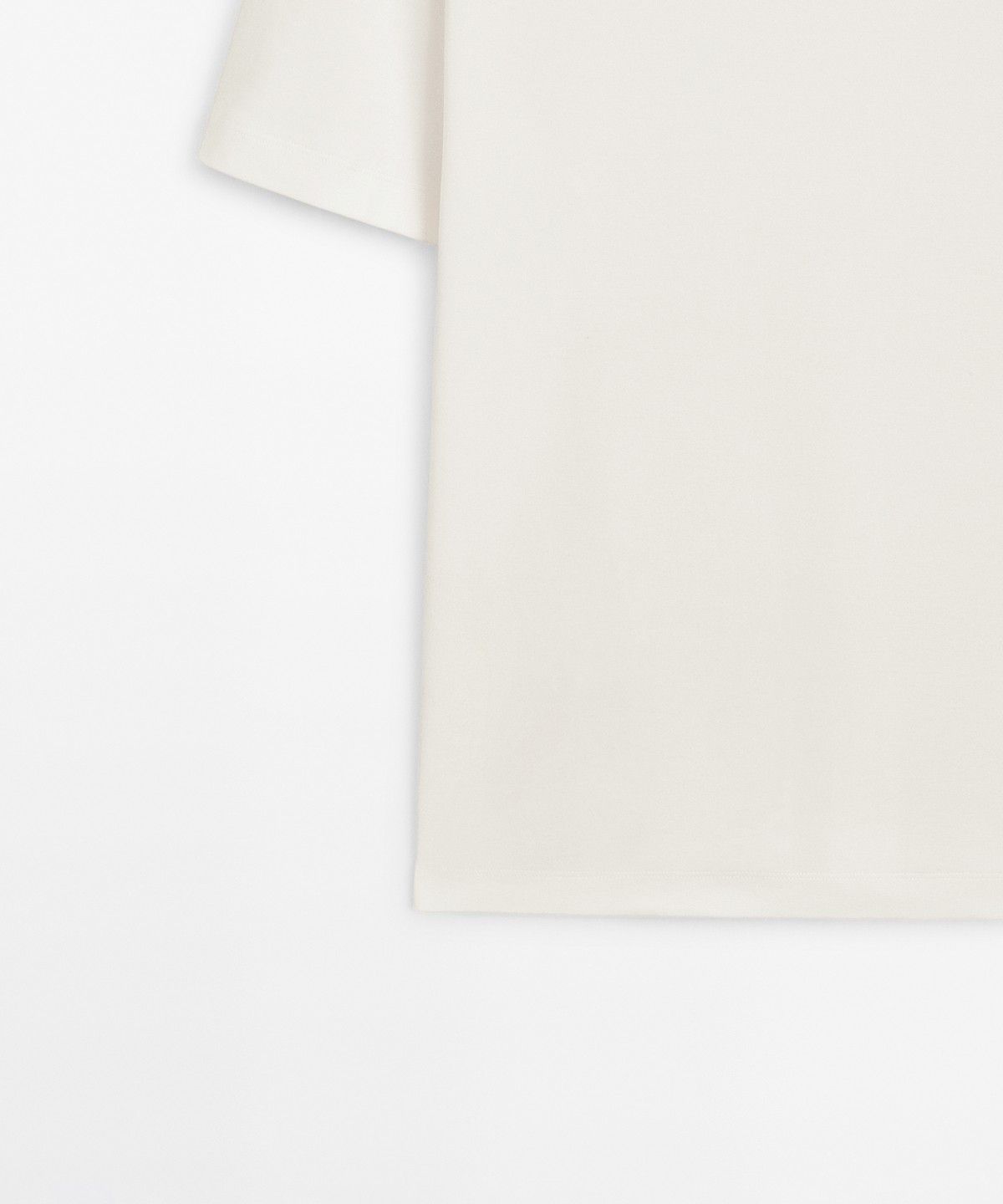 마시모두띠(MASSIMO DUTTI) 100% 코튼 반팔 티셔츠