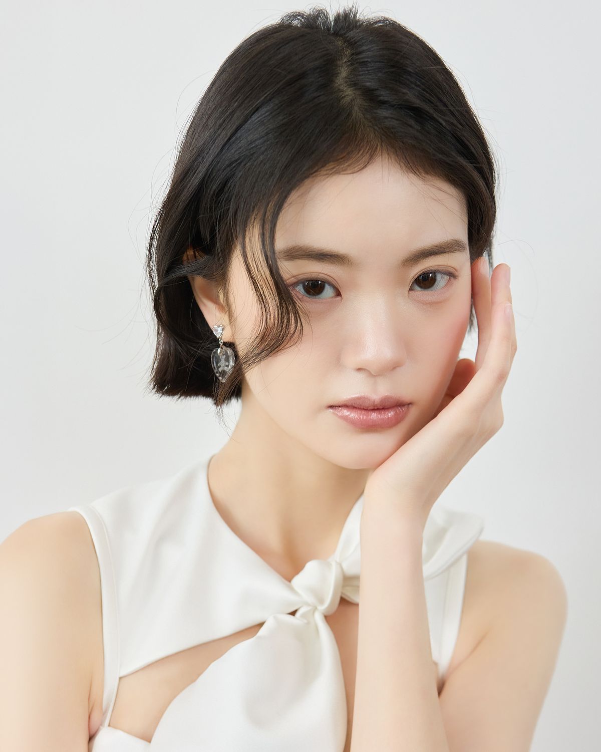 러뷰이(LOVUEE) 테디스 하트 귀걸이