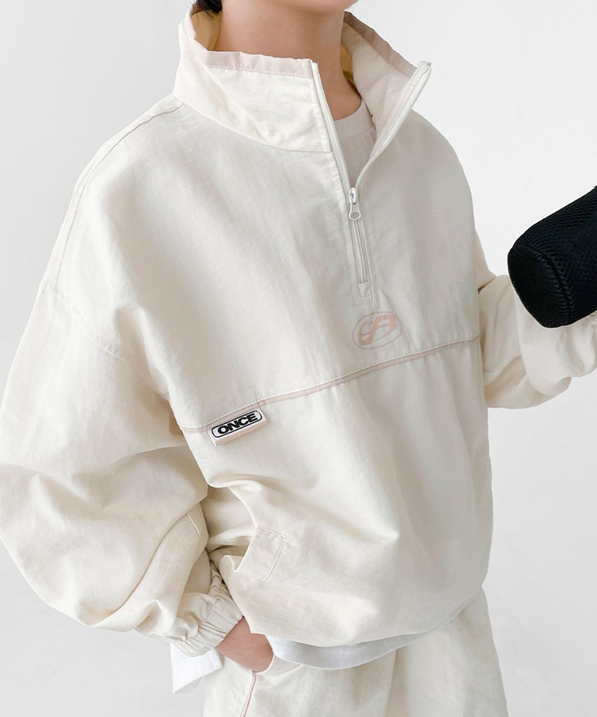 베리클로젯(BERRYCLOSET) 터닝 포인트 아노락 상하세트
