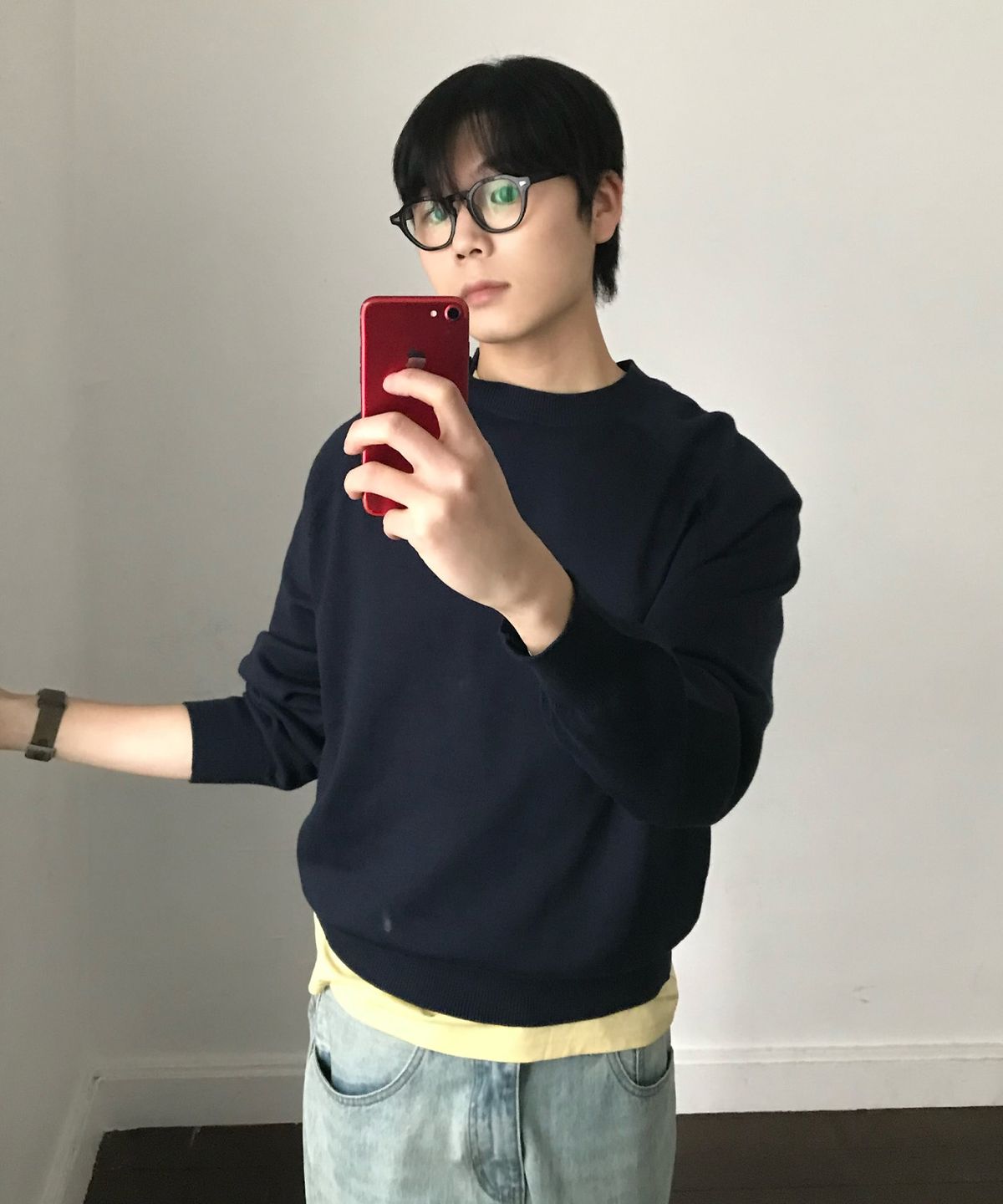 르아르(LEIRE) 사선 헨리넥 크롭 니트 [네이비]
