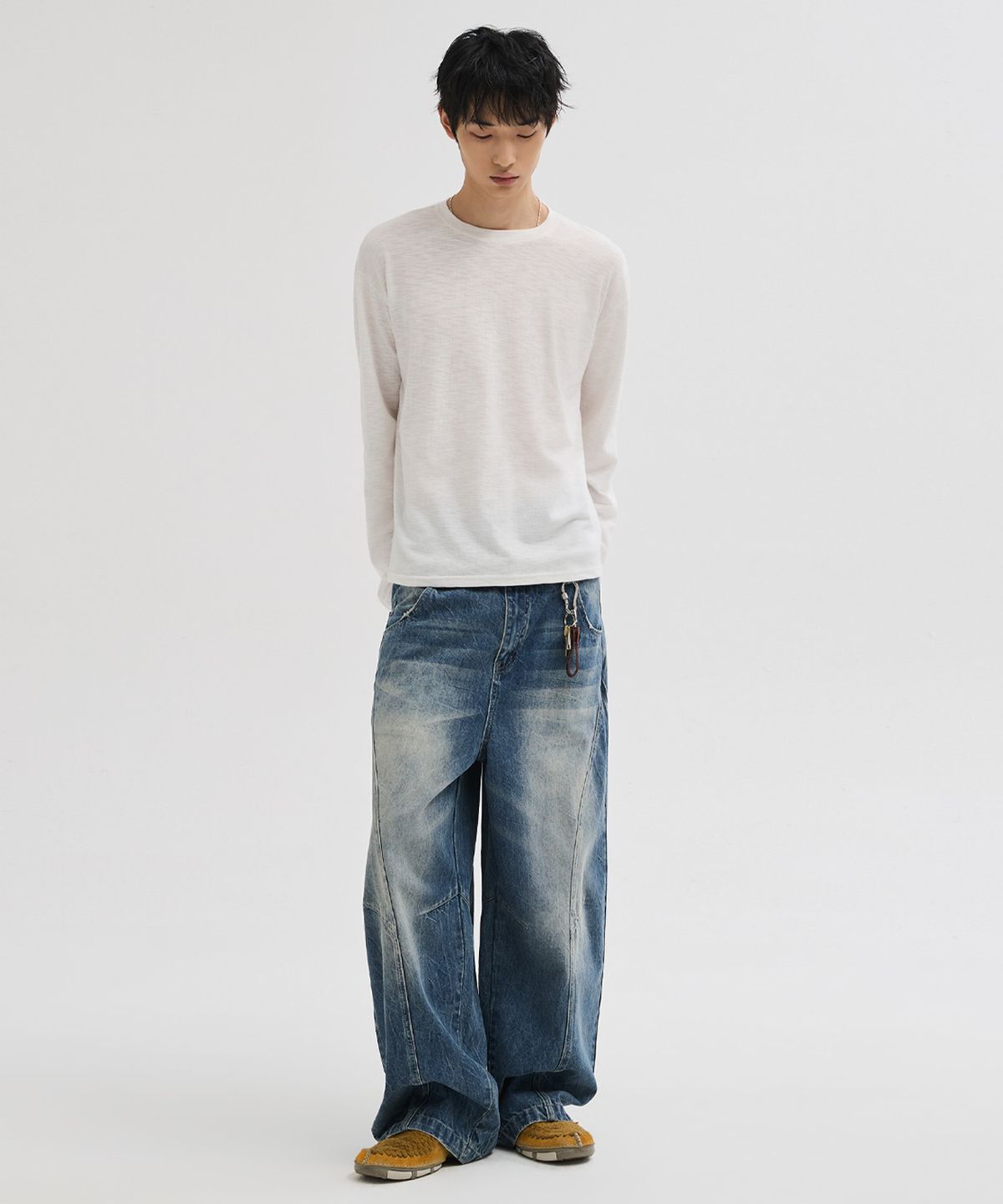 르아르(LEIRE) 커브드 라인 워싱 팬츠 [페이드블루]
