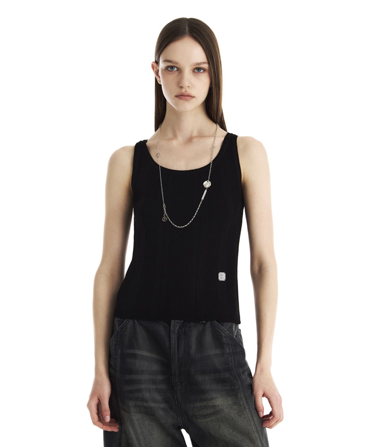 트리밍버드(TREEMINGBIRD) Essential Ribbed Knit Sleeveless Top [ Black ]