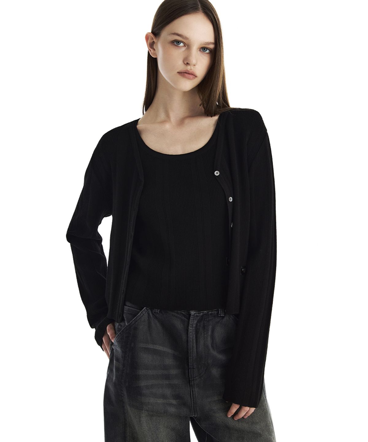 트리밍버드(TREEMINGBIRD) Essential Ribbed V-Neck Knit Cardigan [ Black ]