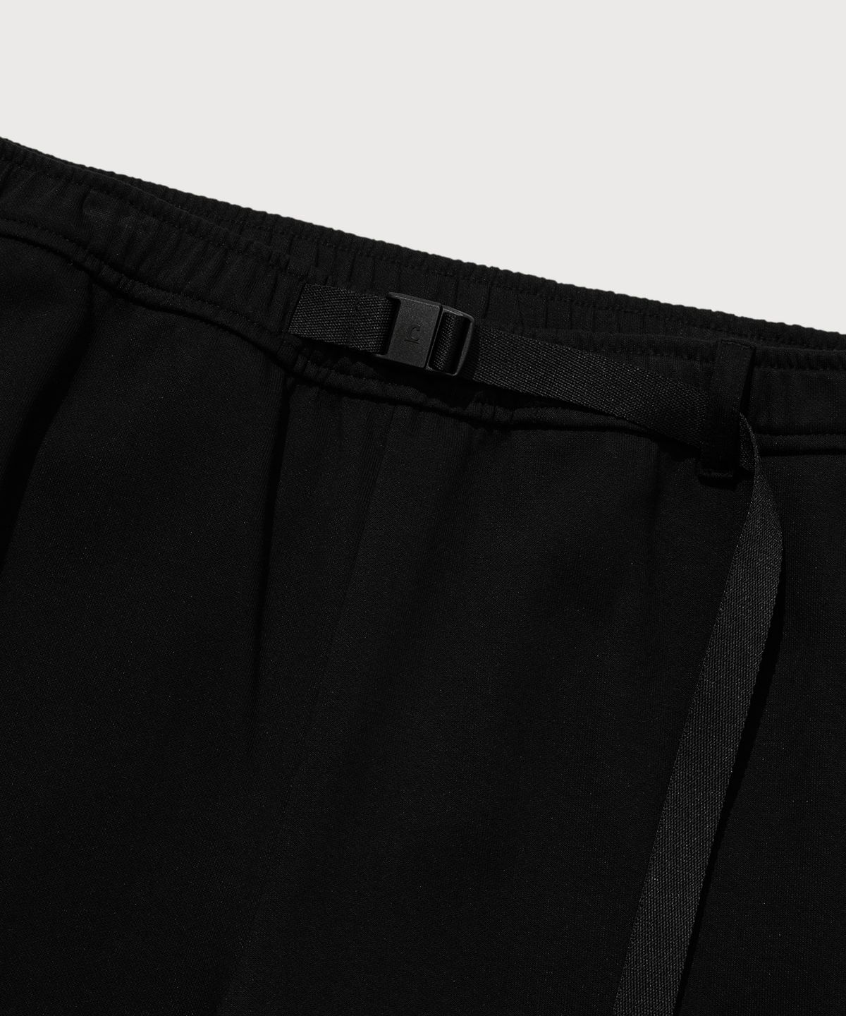 커버낫(COVERNAT) 와이드 카고 스웻 팬츠 블랙