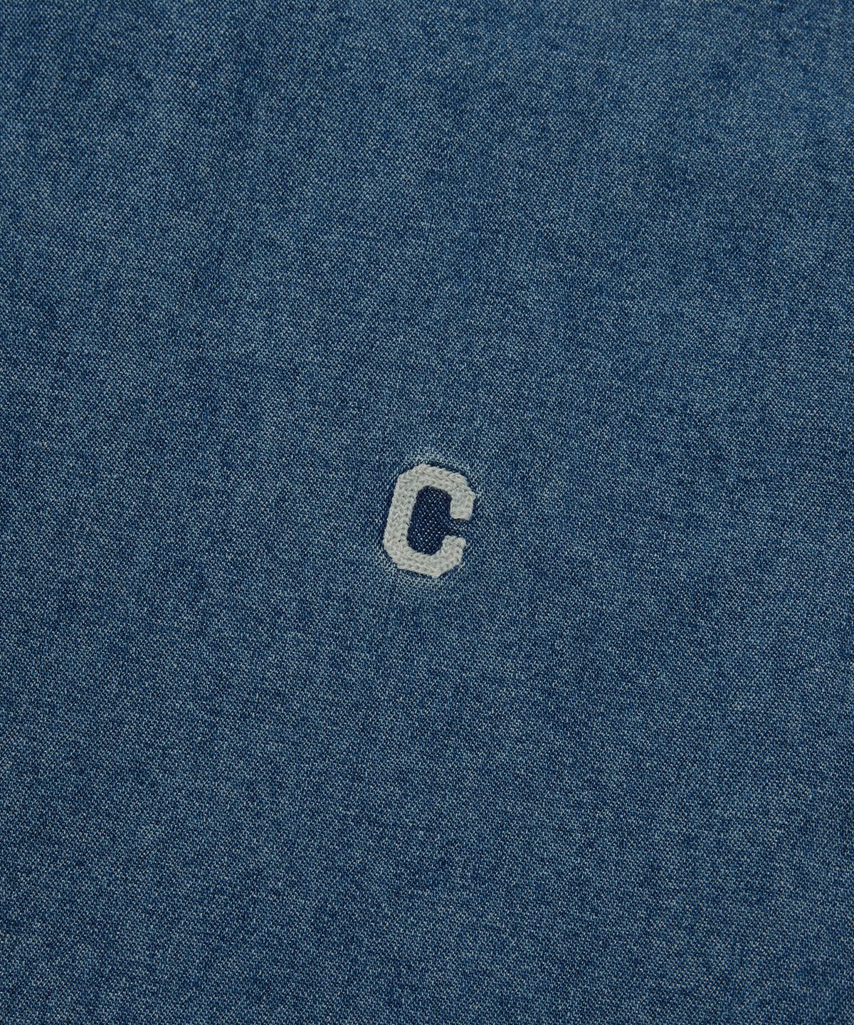 커버낫(COVERNAT) C 로고 데님 셔츠 블루
