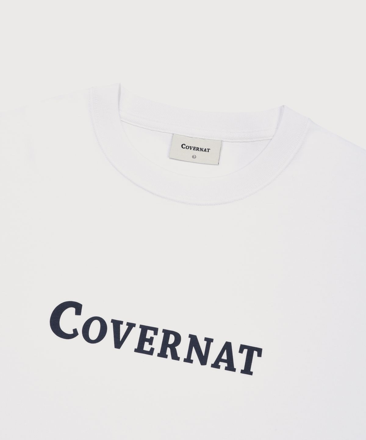 커버낫(COVERNAT) 센터 로고 티셔츠 화이트