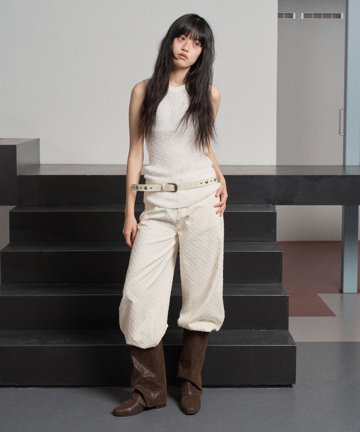 스웨이글로우(SWAYGLOW) 스노우 펀칭 데님팬츠 Cream