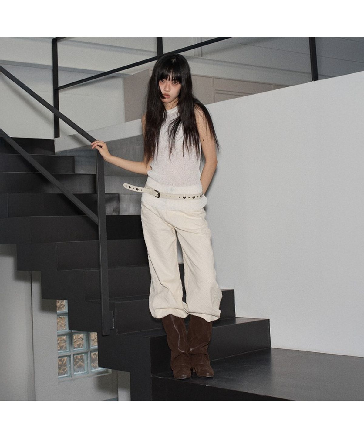 스웨이글로우(SWAYGLOW) 스노우 펀칭 데님팬츠 Cream