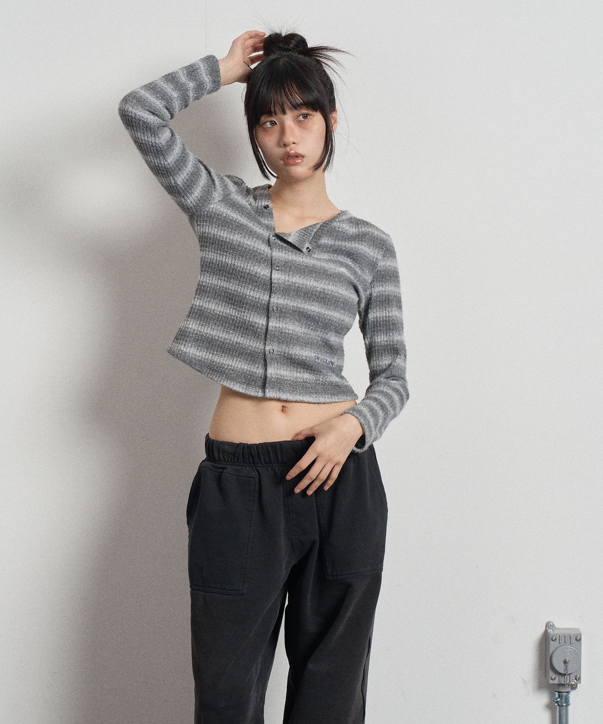 스웨이글로우(SWAYGLOW) 옴브레 가디건 Melange Gray