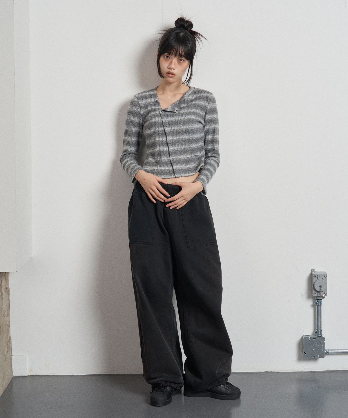 스웨이글로우(SWAYGLOW) 옴브레 가디건 Melange Gray