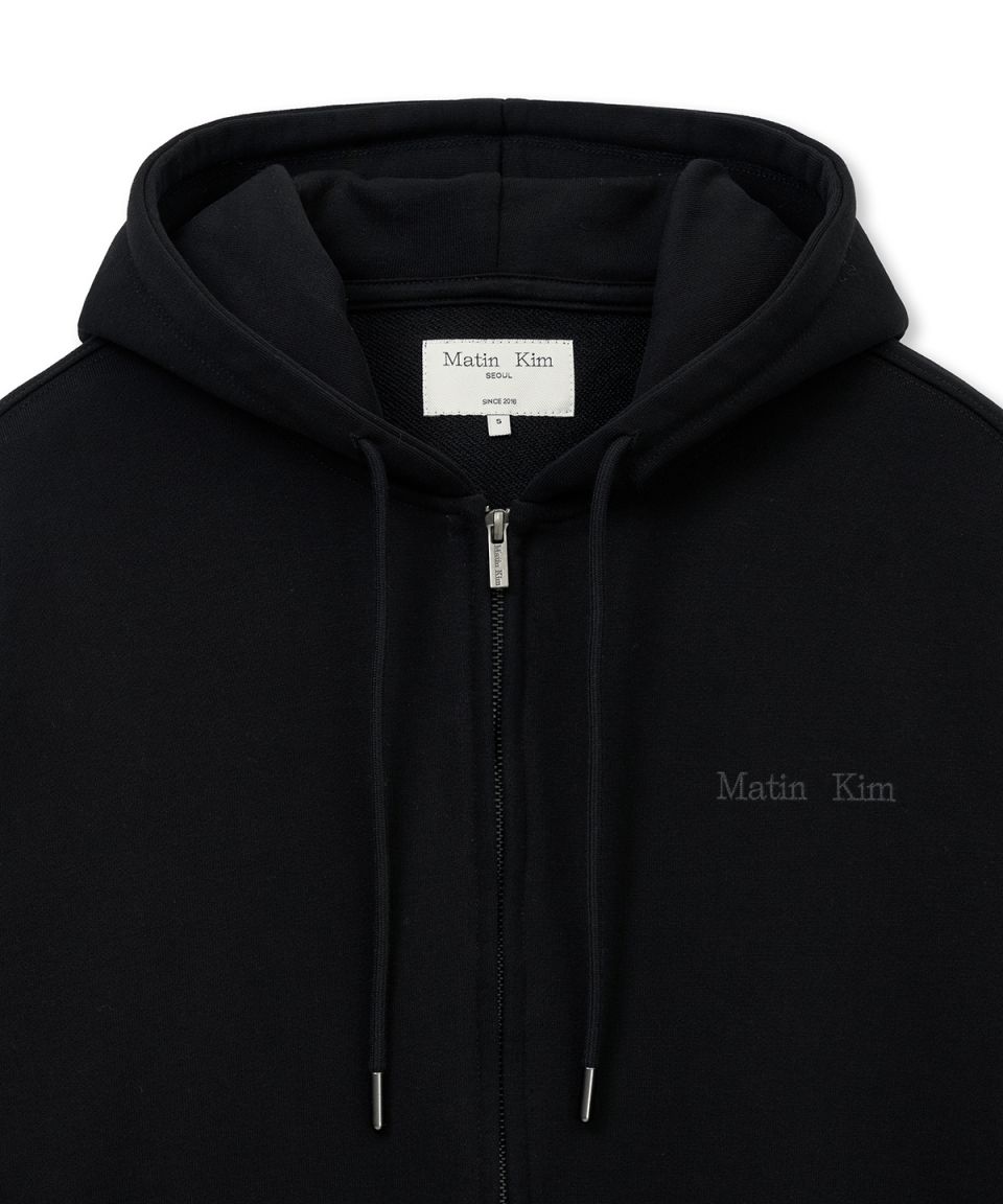 MUSINSA公式 | MATIN KIM BACK LOGO ESSENTIAL HOODY ZIP UP IN BLACK