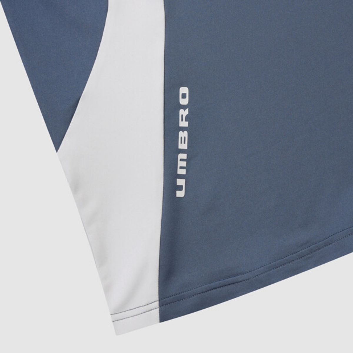 엄브로(UMBRO) PTR 풋볼 트레이닝 하프집업 블루 UR121SFS39