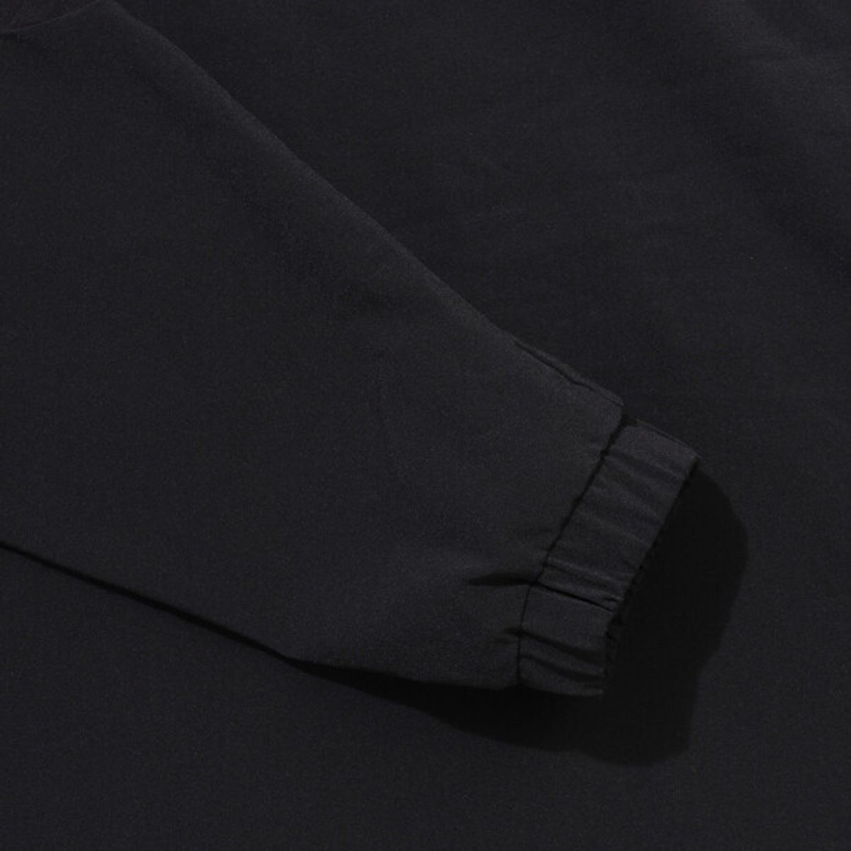 엄브로(UMBRO) 올라운드 스트레치 긴팔 피스테 블랙 UR121SWT22