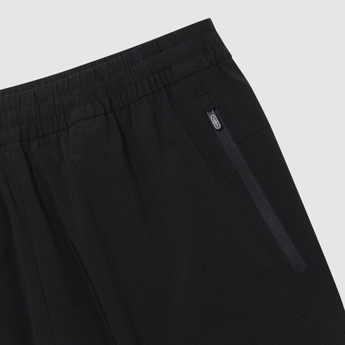 엄브로(UMBRO) 올라운드 스트레치 카고 조거 팬츠 블랙 UR123SPT21