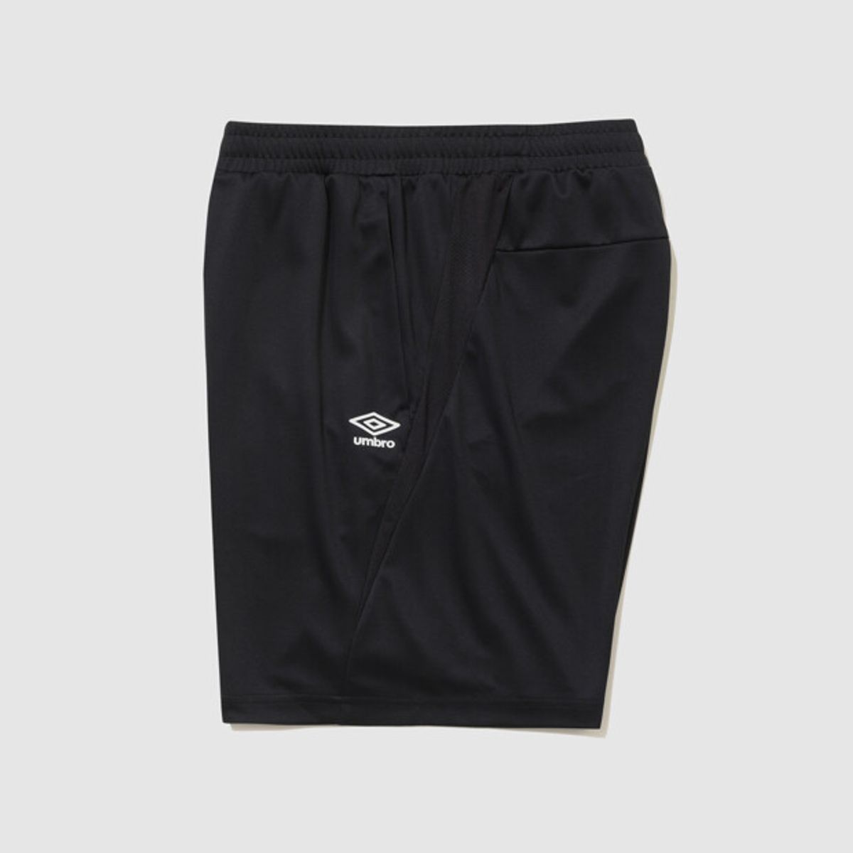 엄브로(UMBRO) PTR 메쉬 풋볼 4.5부 반바지 블랙 UR121SHP38