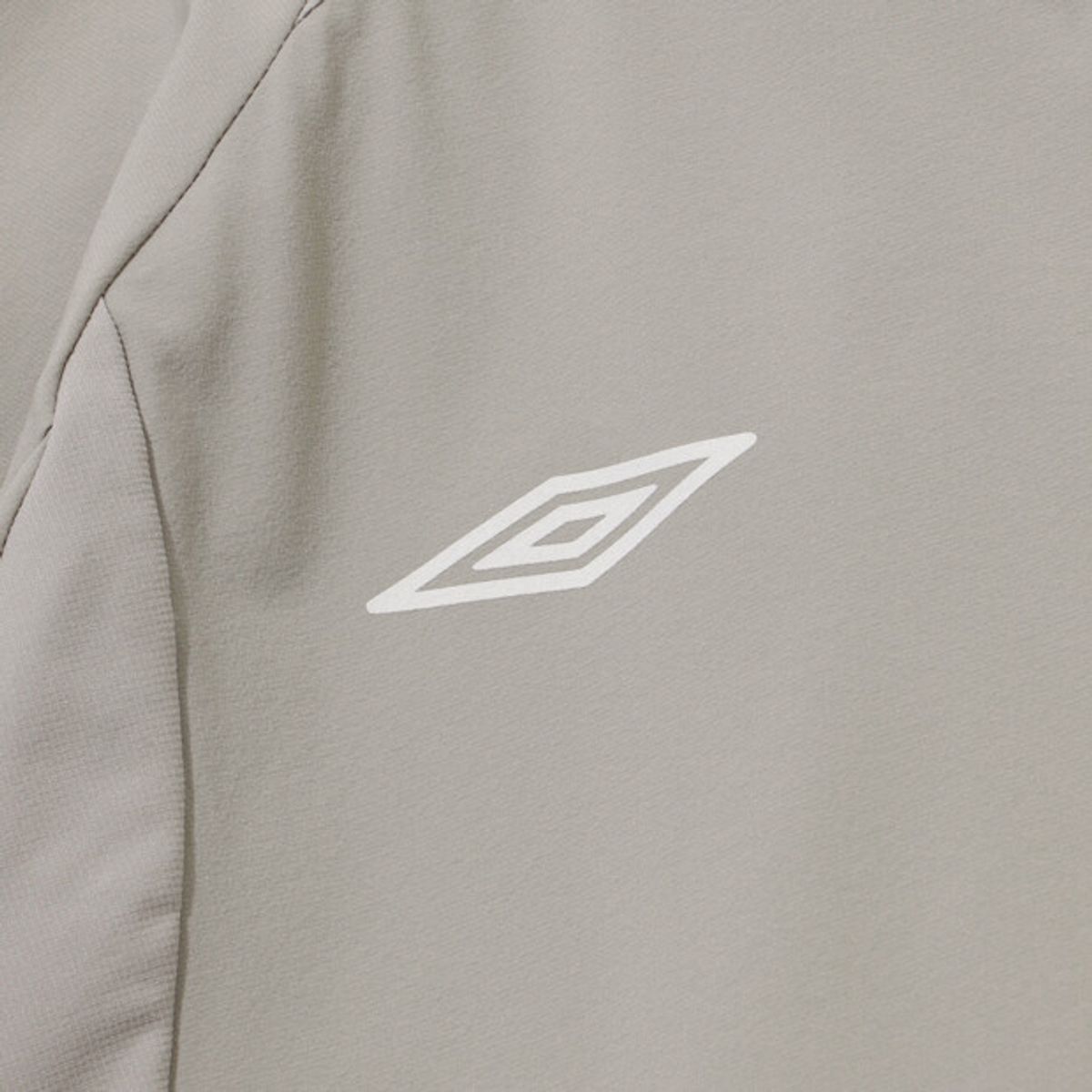 엄브로(UMBRO) 올라운드 스트레치 스탠넥 아노락 베이지 UR121SWT21