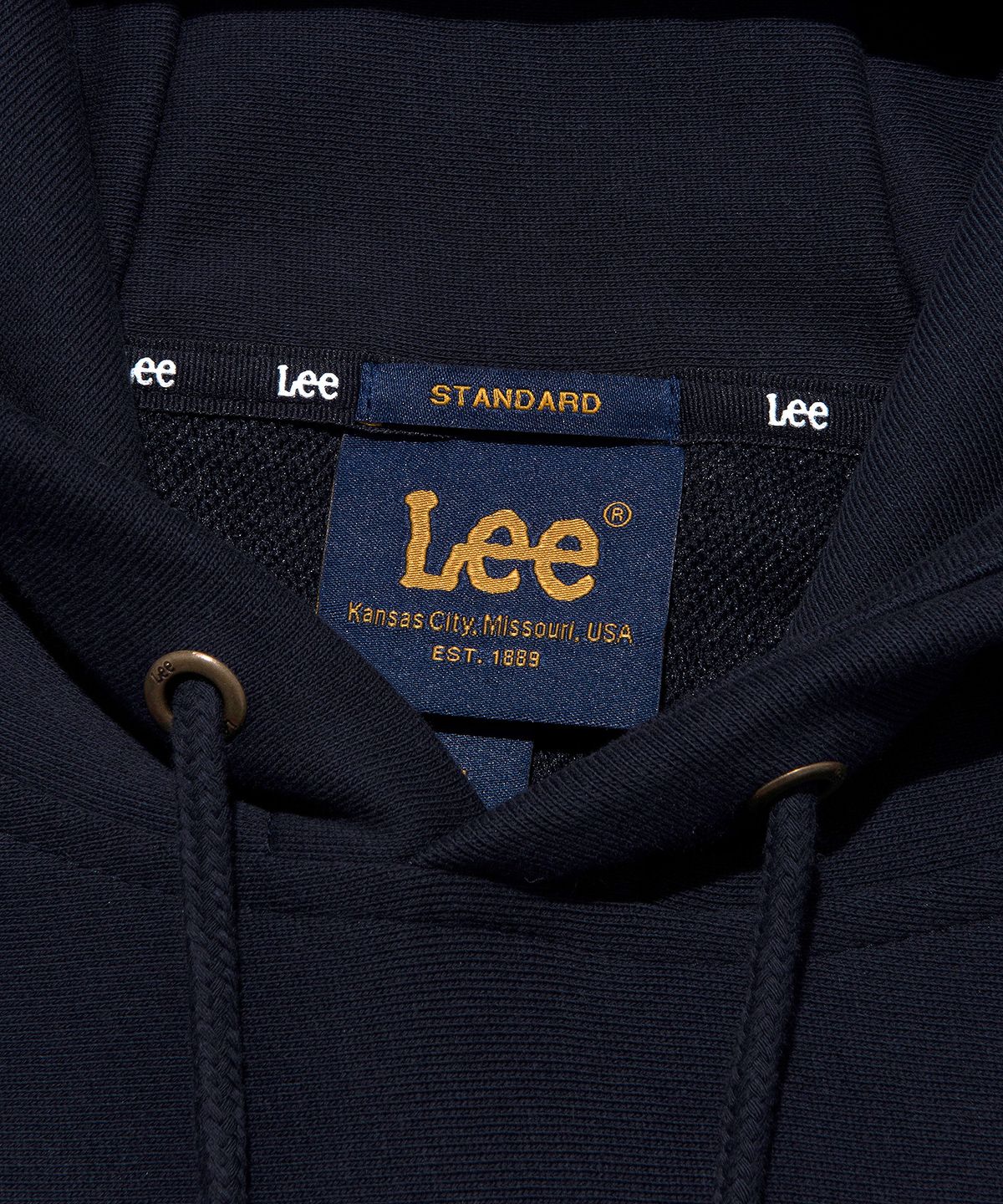 리(LEE) 데님 아플리케 로고 후드 네이비