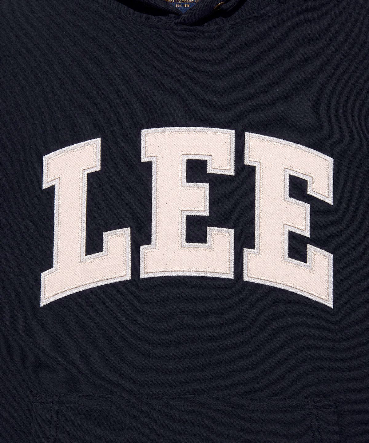 리(LEE) 데님 아플리케 로고 후드 네이비