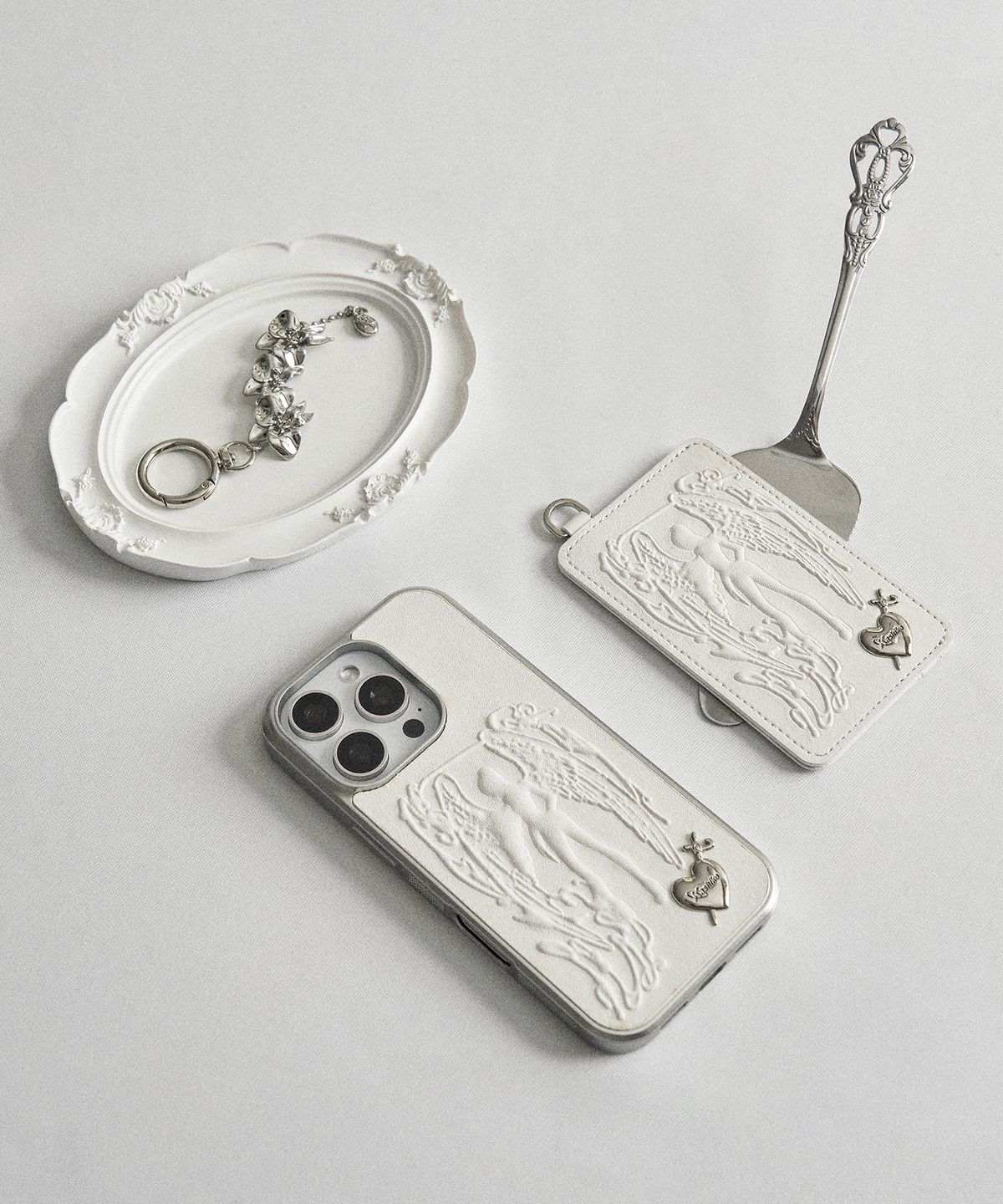 카시코(KASHIKO) Angel Heart Case White