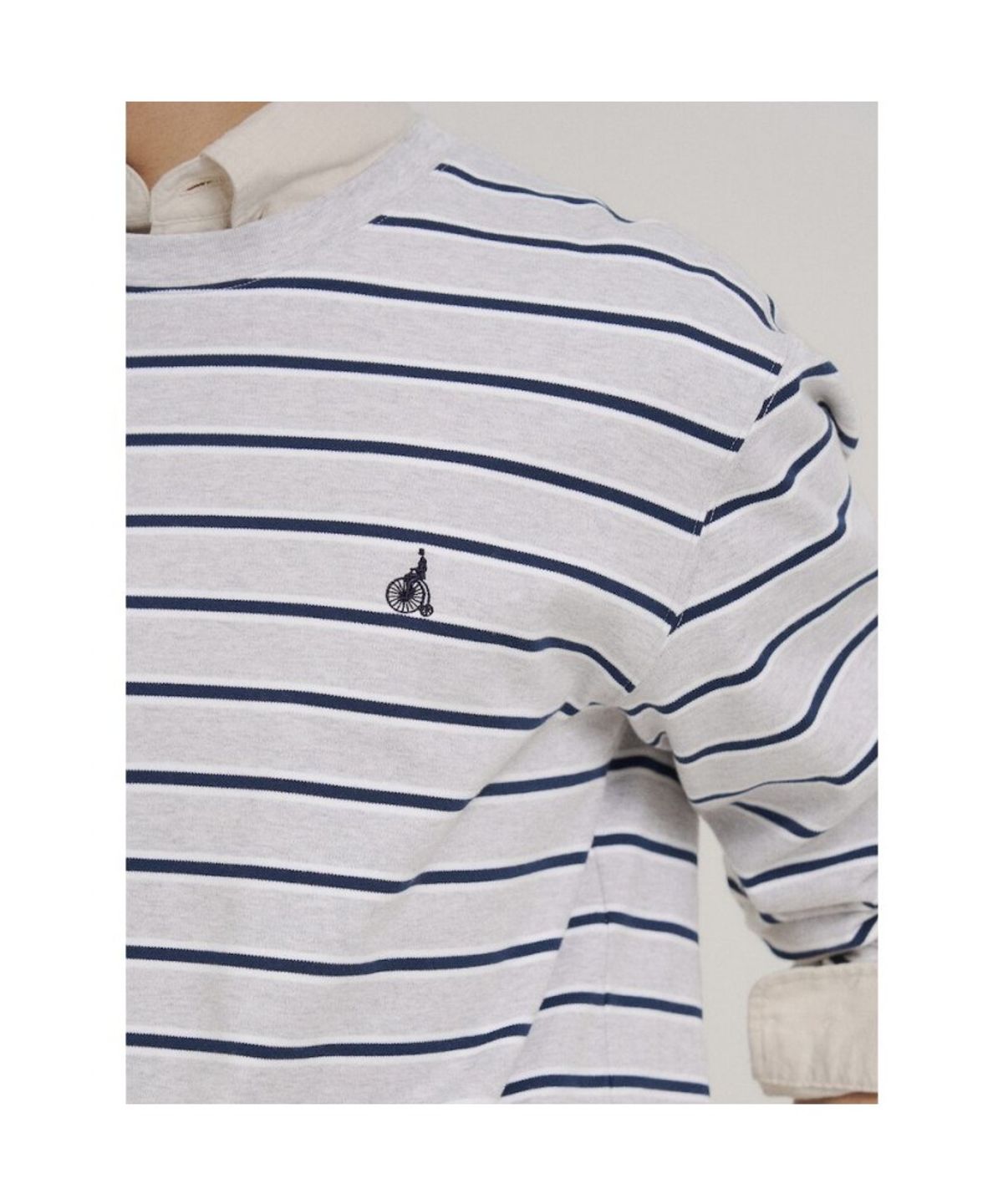 빈폴 멘(BEANPOLE MEN) 멀티 스트라이프 라운드넥 긴소매 티셔츠  그레이