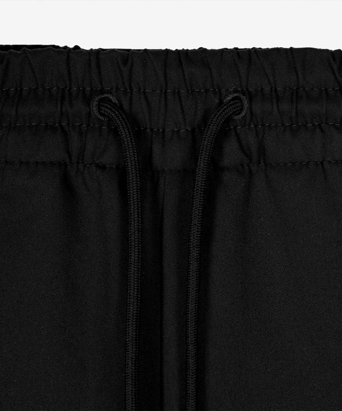 뉴발란스(NEW BALANCE) NBNTG2W322 / WOMEN 에센셜 우븐 카고 와이드팬츠 (BLACK)