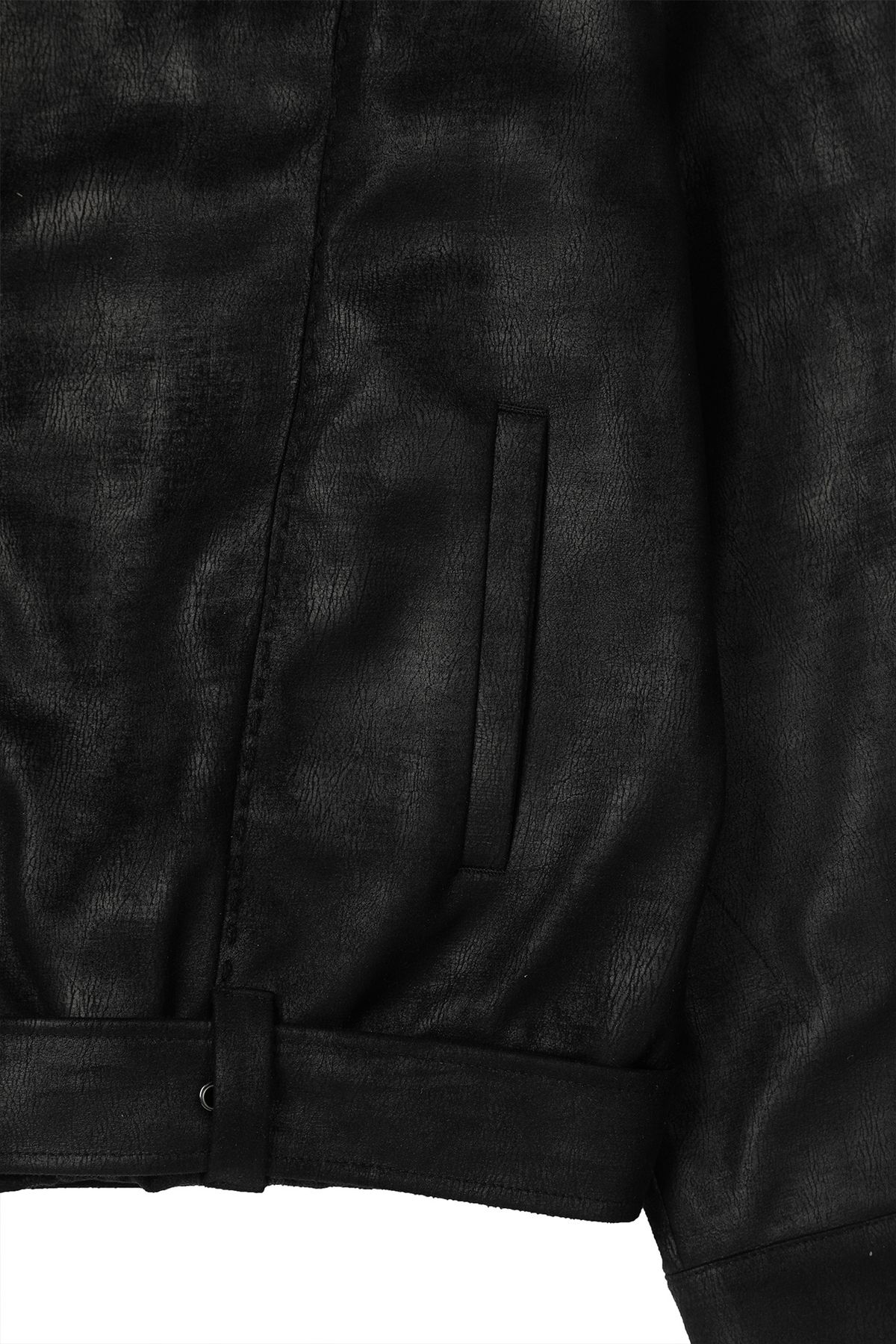 다이닛(DEINET) STITCH BOMBER JUMPER IN BLACK
