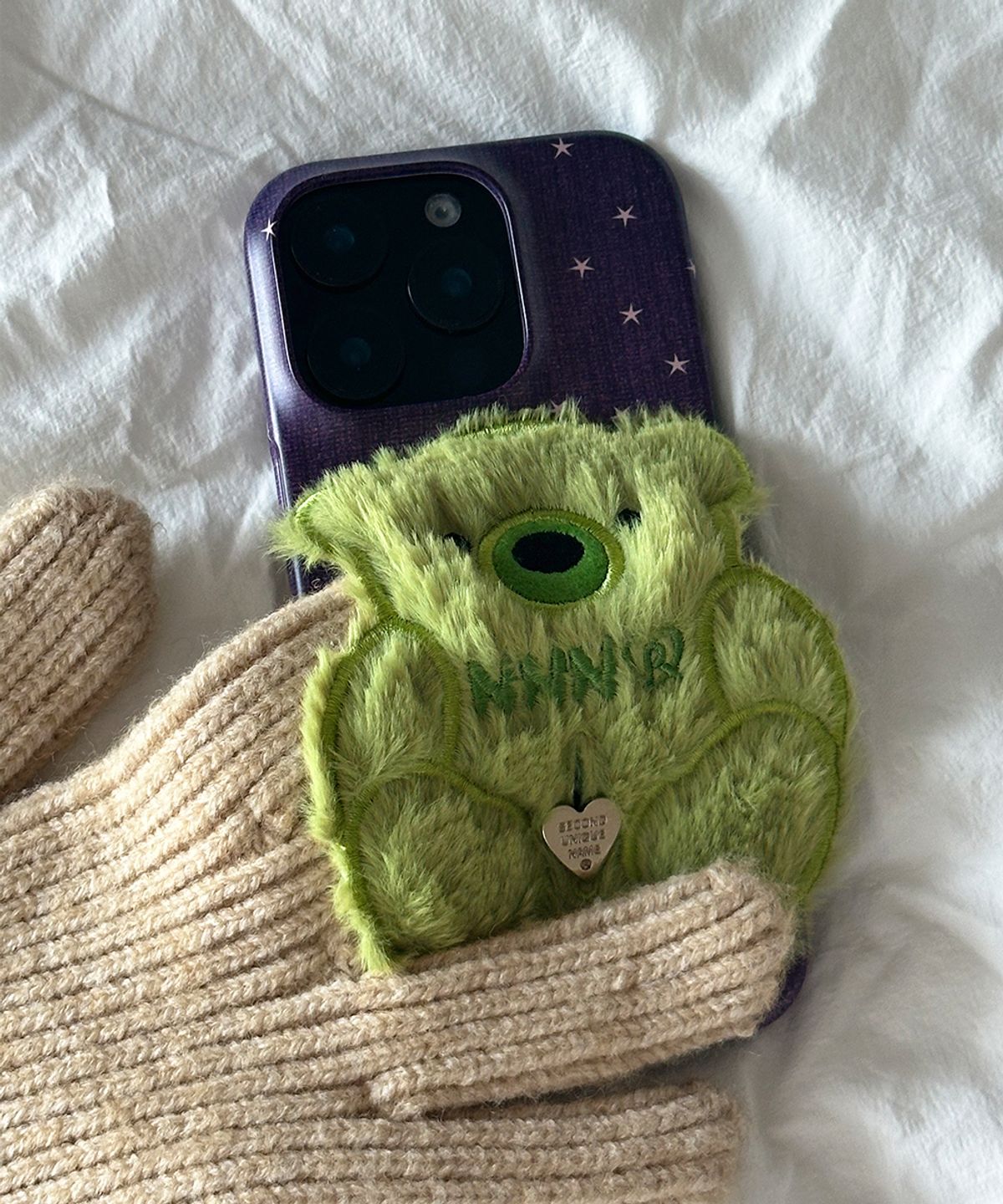 세컨드유니크네임(SECOND UNIQUE NAME) SUN CASE PATCH COZY BEAR GREEN