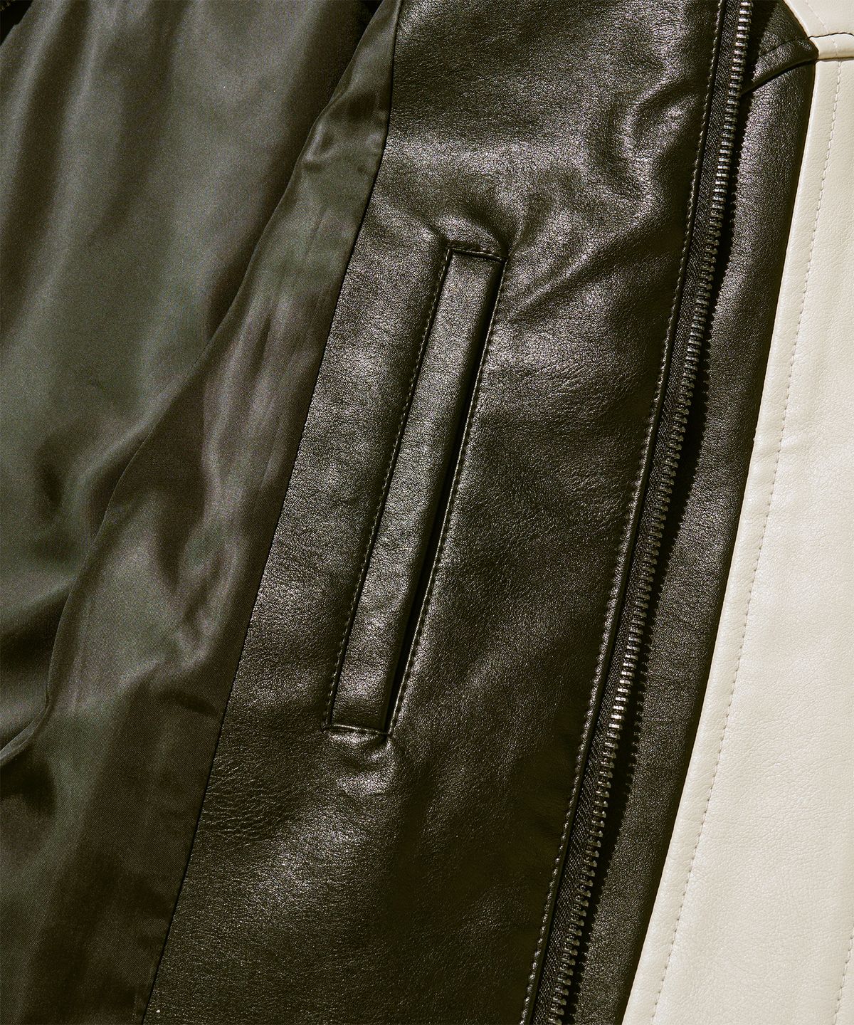 핍스 모터사이클(PHYPS MOTORCYCLE) Engineered Leather Motorcycle Jacket Charcoal