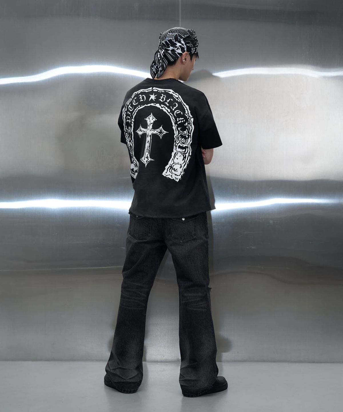 피치블랙(PITCHBLACK) BACK POCKET DENIM JEANS (WASHED BLACK)