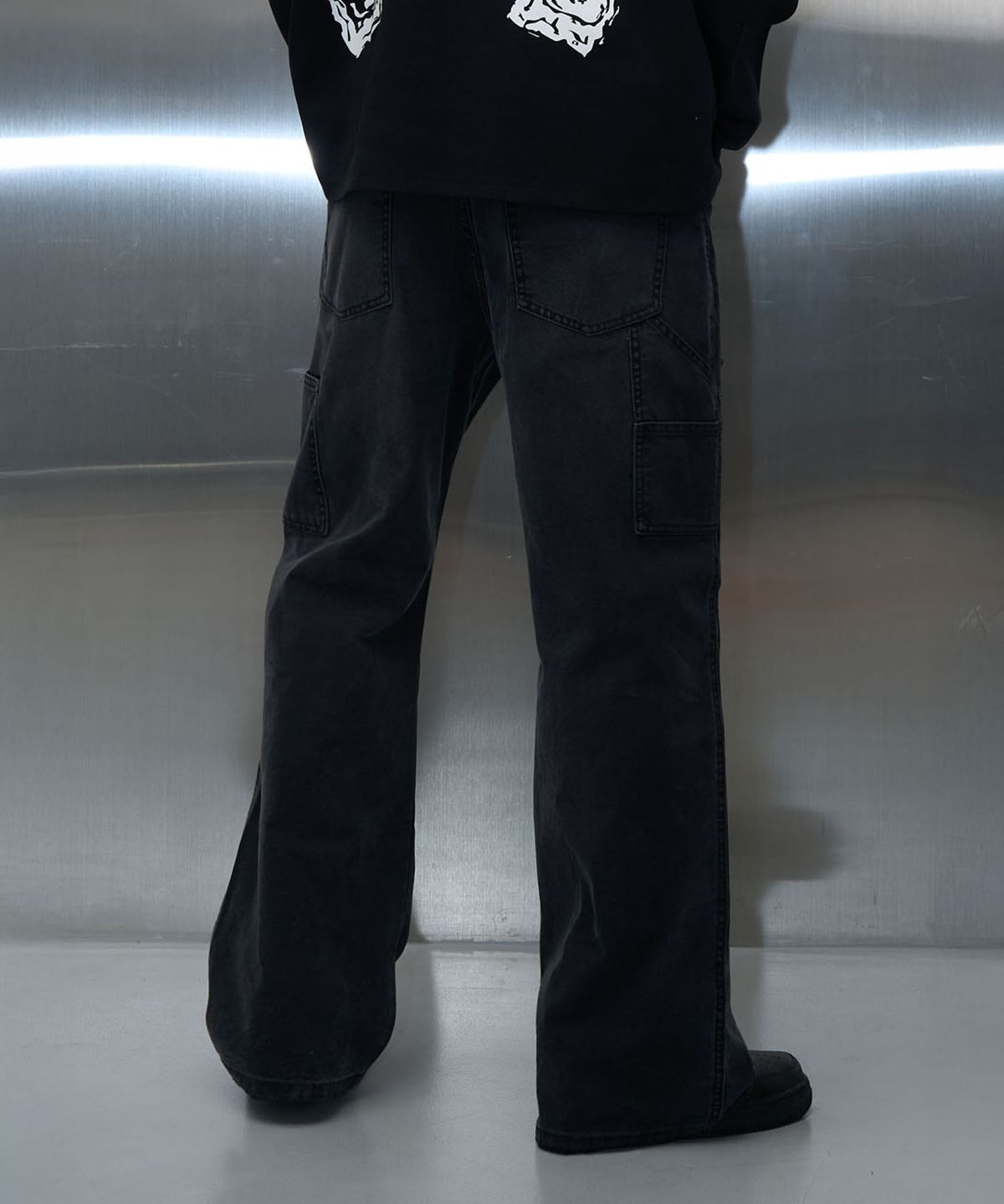 피치블랙(PITCHBLACK) DESTROYED DAMAGE JEANS (WASHED BLACK)
