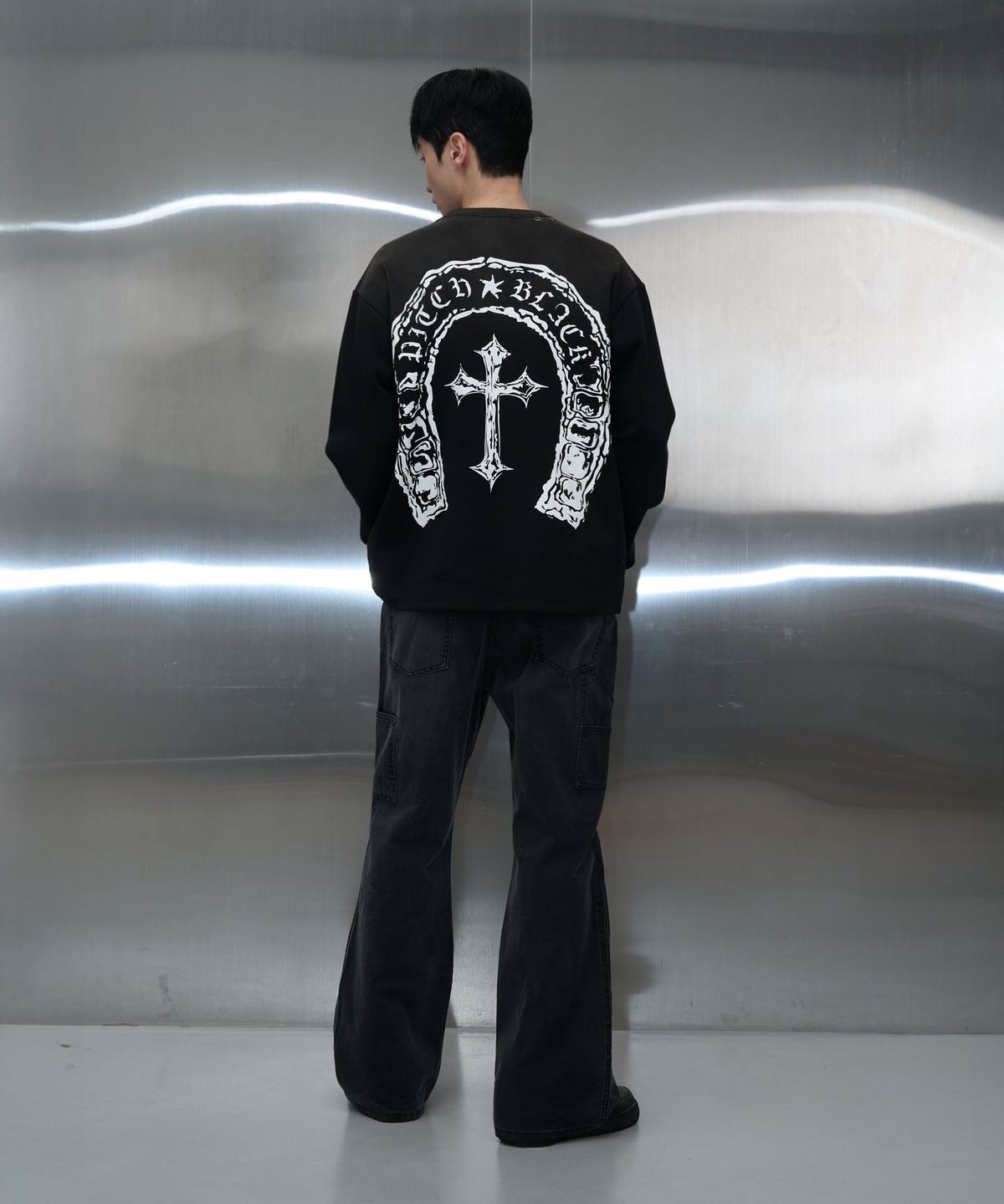 피치블랙(PITCHBLACK) DESTROYED DAMAGE JEANS (WASHED BLACK)
