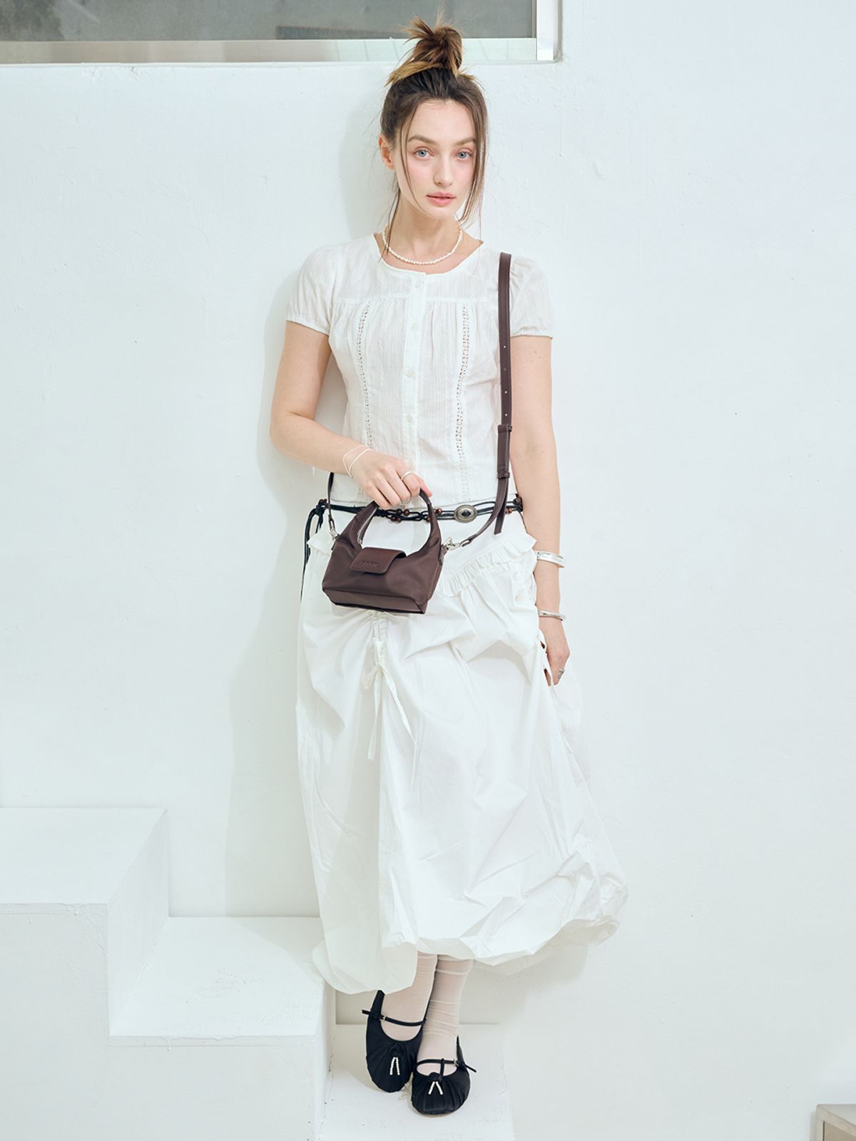 샐볼(SALBOL) PETIT APPEL BAG [BROWN]