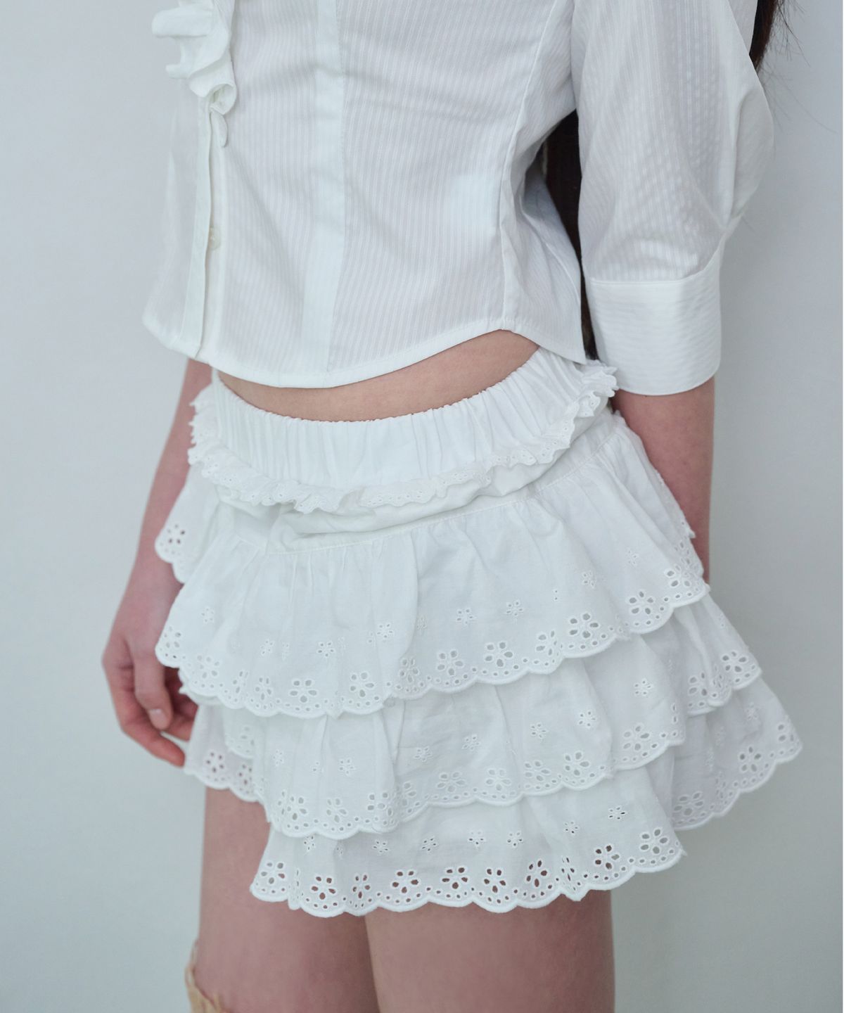 레이즈미야(REISE MIYA) 리리 프릴 스커트 [WHITE]