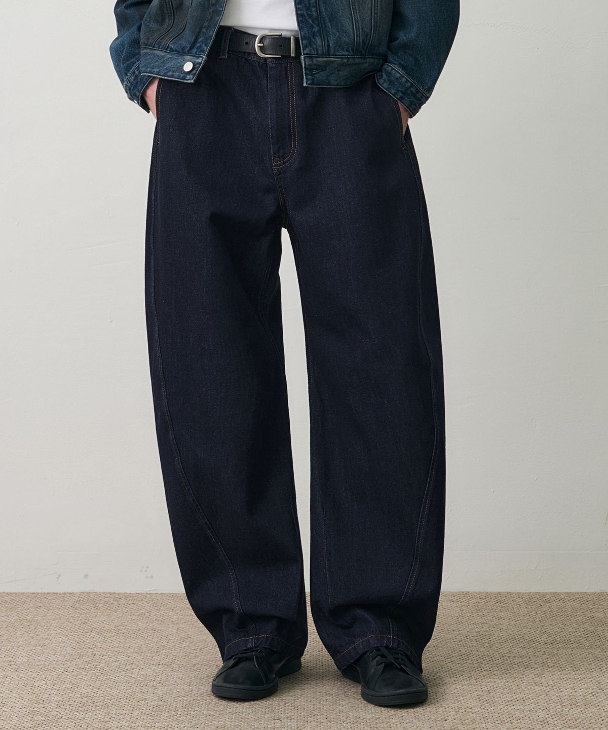 드로우핏(DRAW FIT) 와이드 커브드 트루 데님 팬츠 [DARK BLUE]