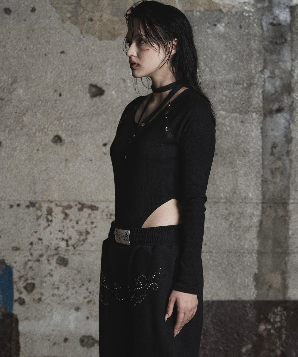 피아체(PIARCHE) BOTTON BODY SUIT_BLACK