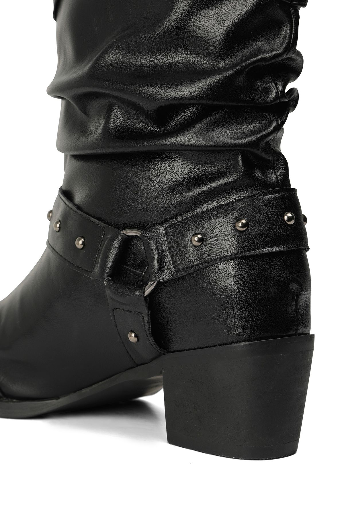 다이닛(DEINET) STUD WESTERN BOOTS IN BLACK