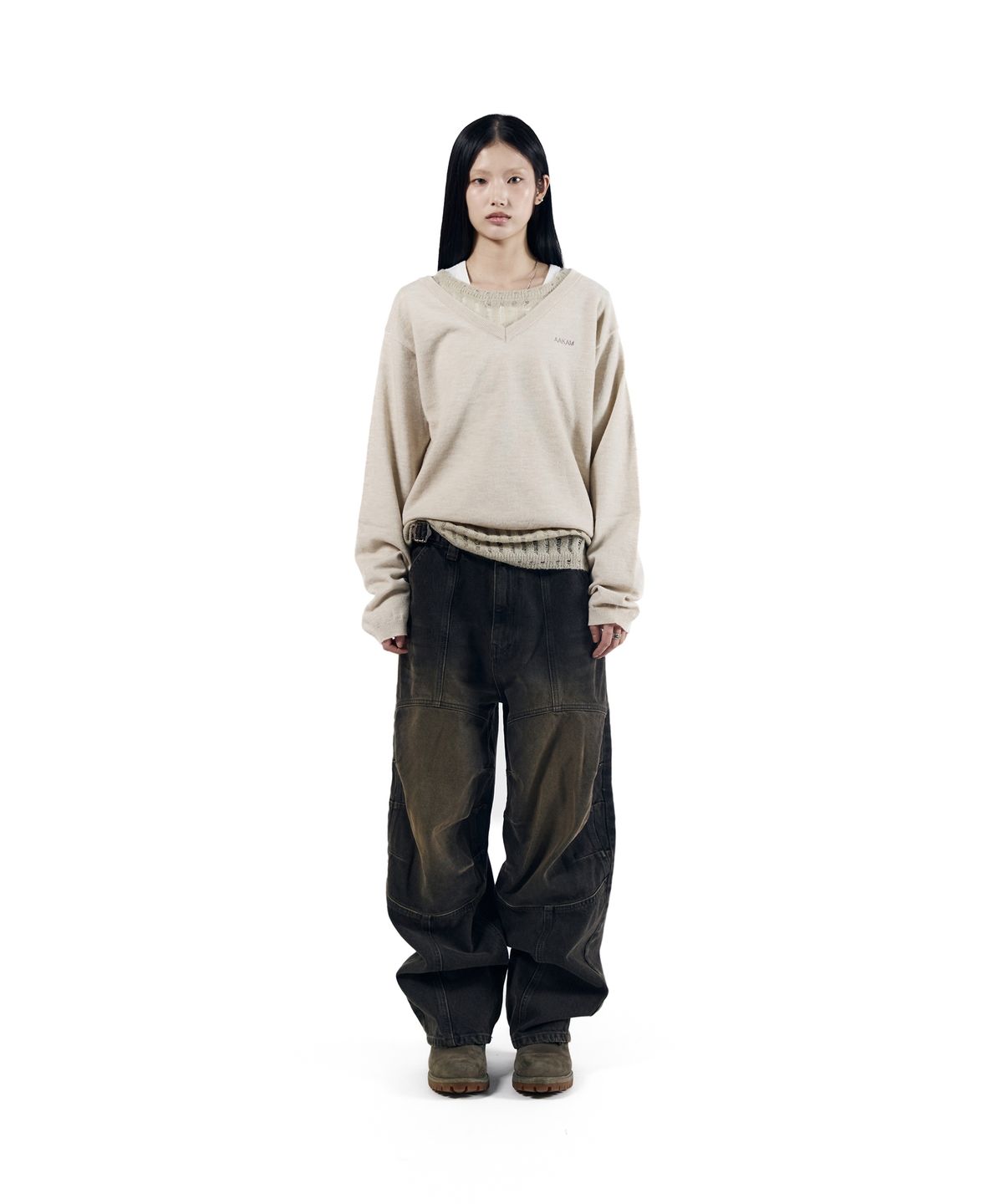 아캄(AAKAM) Layered V-Neck Knit (Ivory)