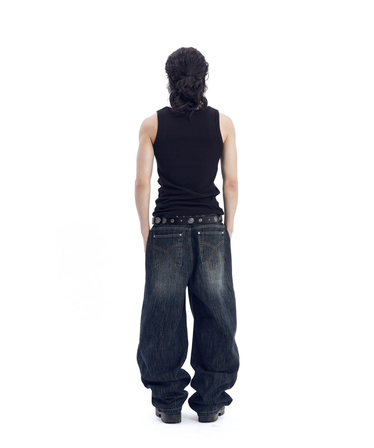 아캄(AAKAM) Pistol Sleeveless (Black)