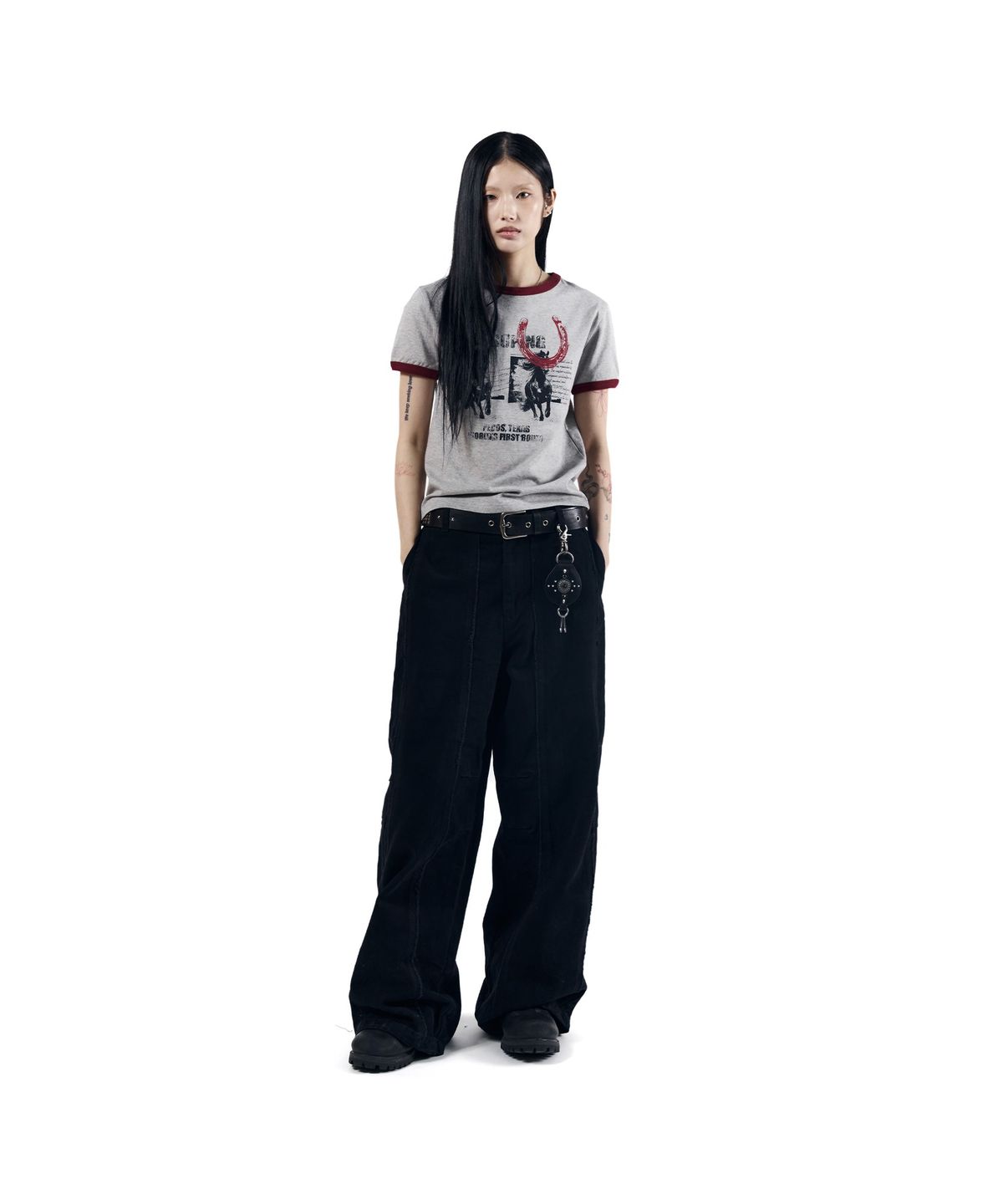 아캄(AAKAM) Horseshoe Ringer Top (Gray)