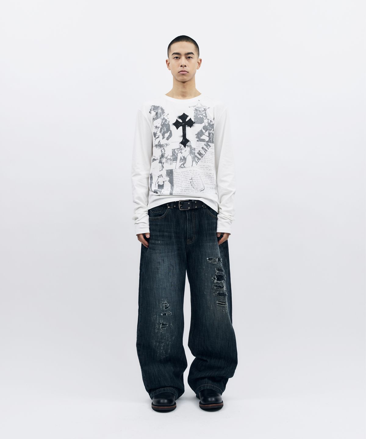 아캄(AAKAM) Cross Paper Long Sleeve (White)