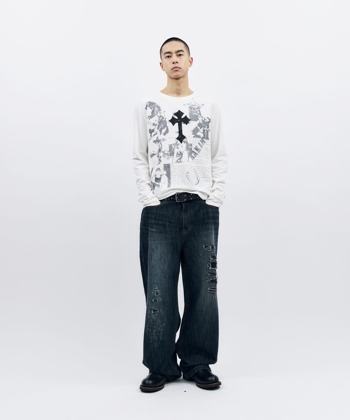 아캄(AAKAM) Cross Paper Long Sleeve (White)