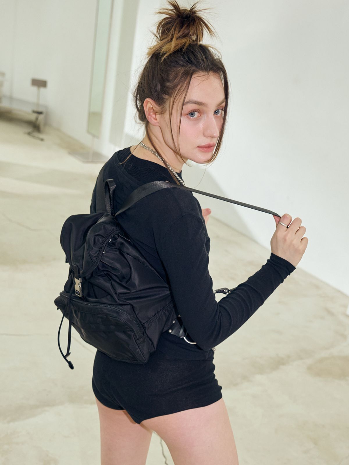 샐볼(SALBOL) SLICK SMALL BACKPACK [BLACK]