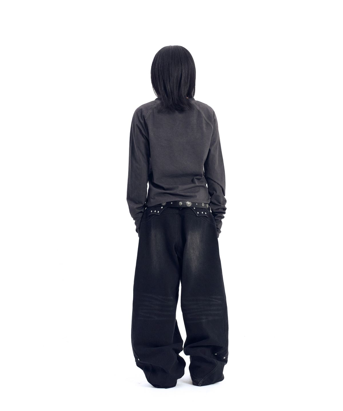 아캄(AAKAM) Dust Henry Neck Long Sleeve (Black)